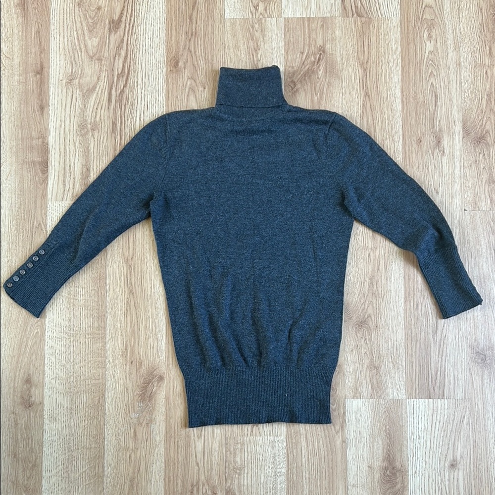 Express Gray Turtleneck Sweater with Ribbed Design